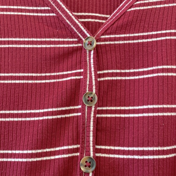 Forever 21 | Long Sleeve Ribbed Top - Picture 3 of 4